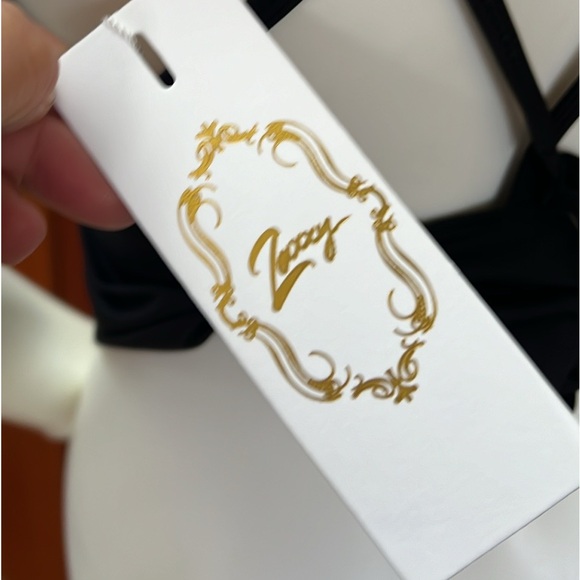 Zexxxy crop top cami criss-cross back NWT / size Lg. - Picture 7 of 11